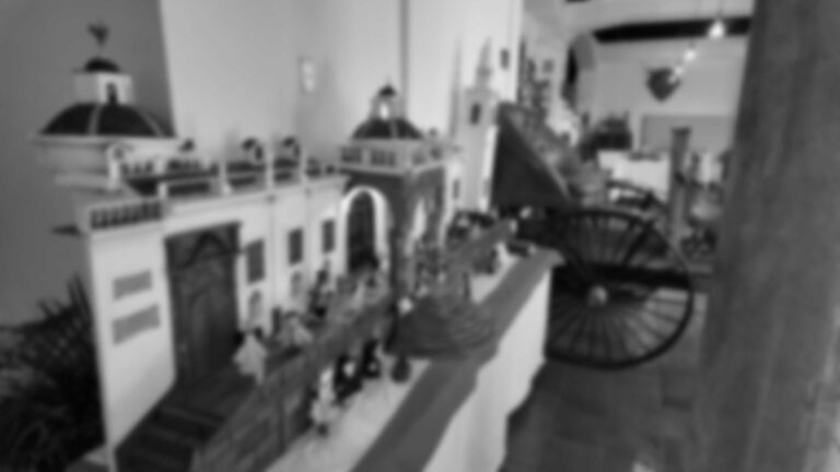 La Ruta de las 7 Cruces: Un Viaje por el Corazón de la Fe y la Arquitectura en Quito